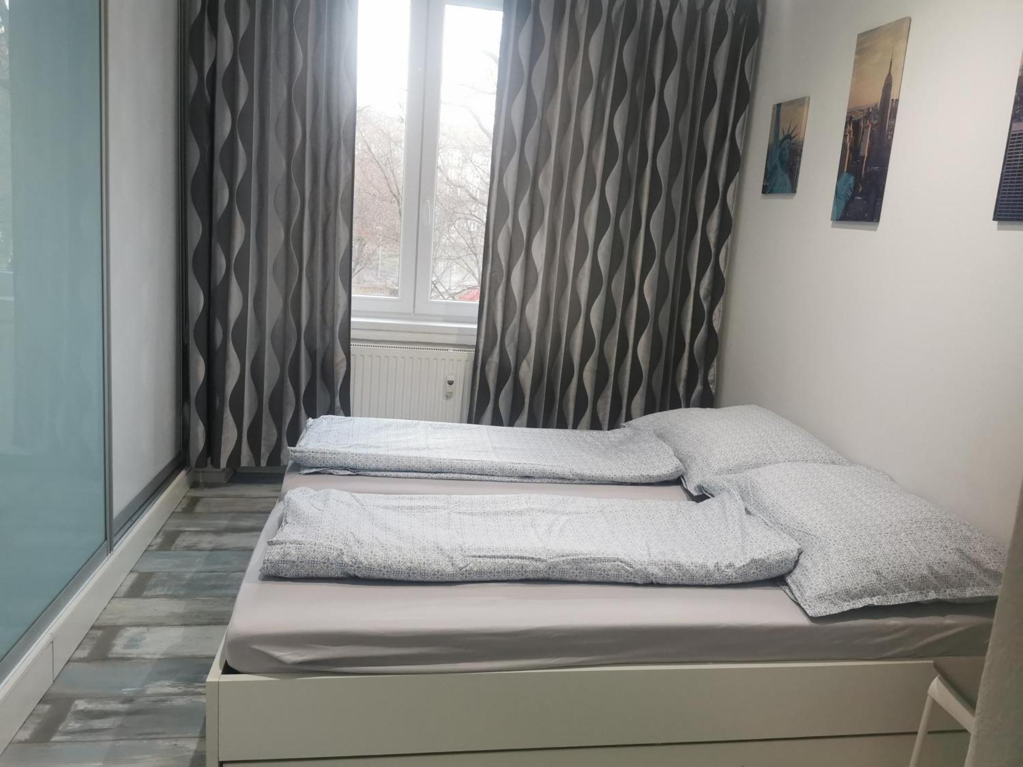 Modry Apartman, Racianska 29, Братислава Экстерьер фото