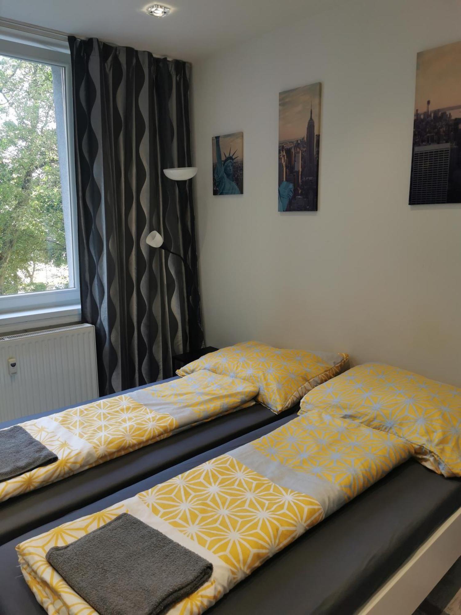 Modry Apartman, Racianska 29, Братислава Экстерьер фото