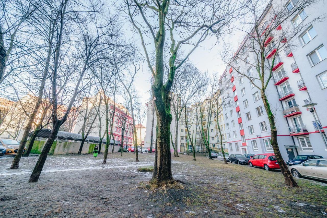 Modry Apartman, Racianska 29, Братислава Экстерьер фото